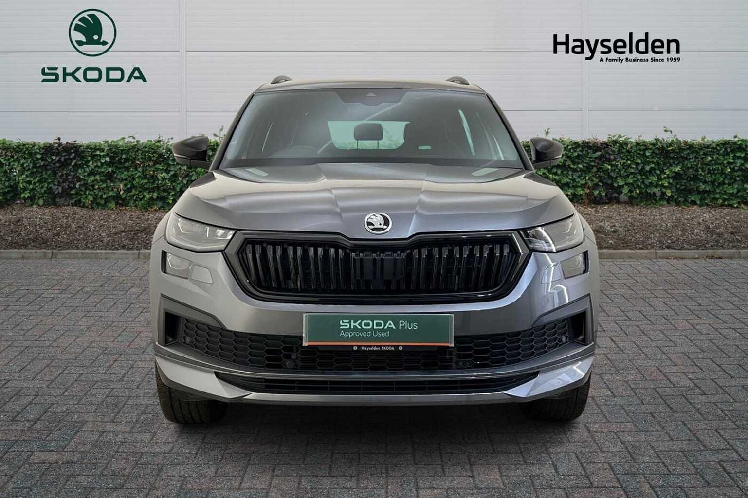 SKODA Kodiaq Diesel Estate 2.0 TDI 200 Sport Line 4x4 5dr DSG [7 Seat]