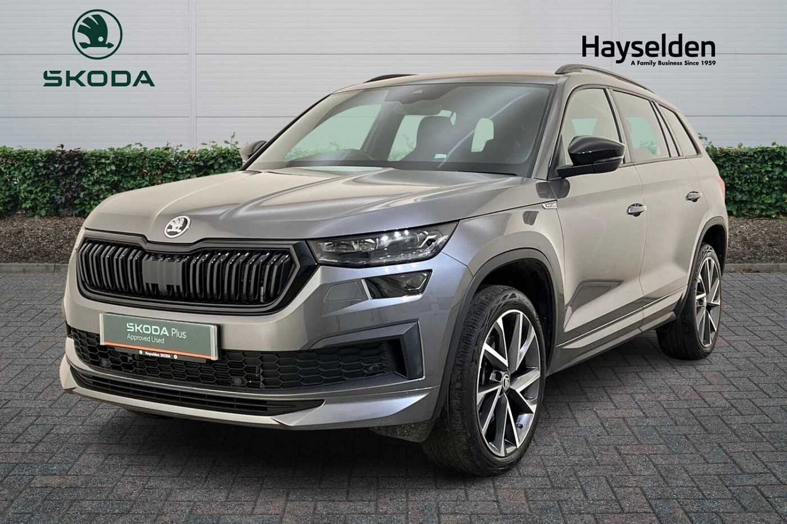 SKODA Kodiaq Diesel Estate 2.0 TDI 200 Sport Line 4x4 5dr DSG [7 Seat]