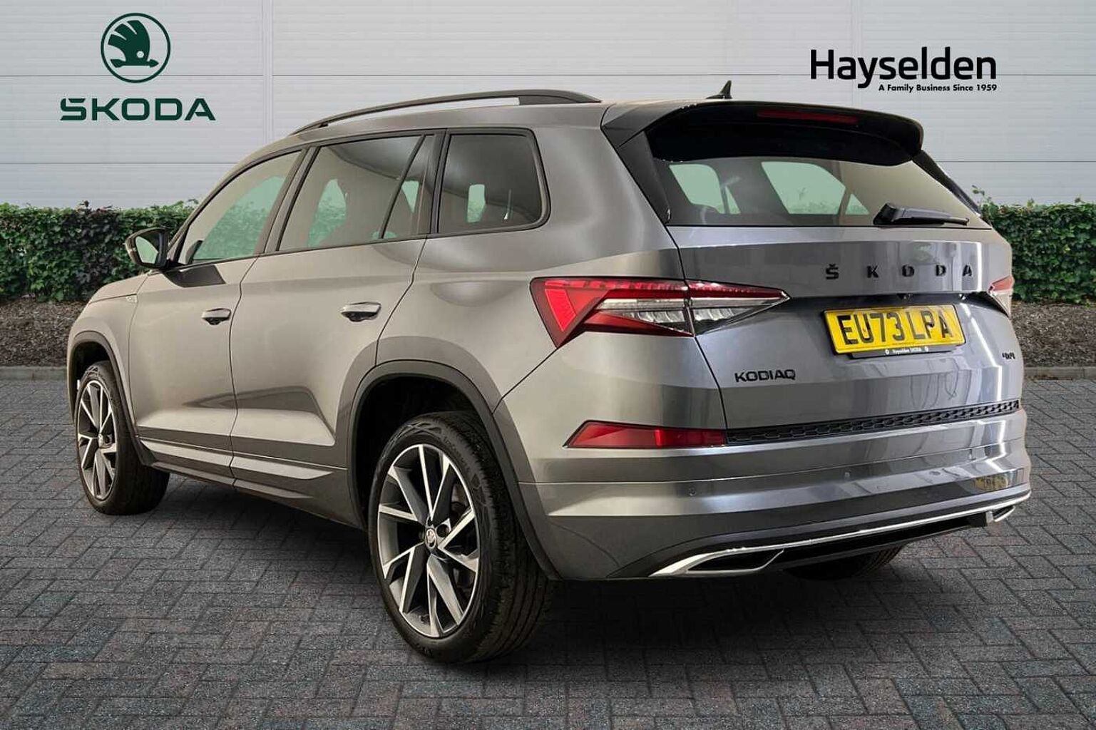 SKODA Kodiaq Diesel Estate 2.0 TDI 200 Sport Line 4x4 5dr DSG [7 Seat]